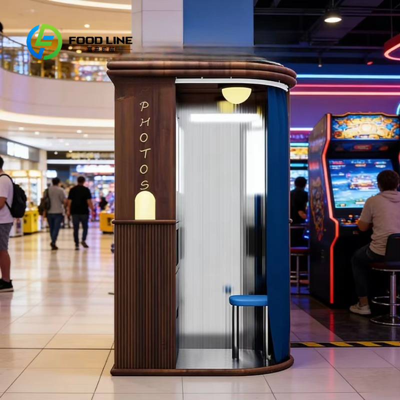 Commercial Printing Shop - Photo booth tertutup khusus dengan desain
